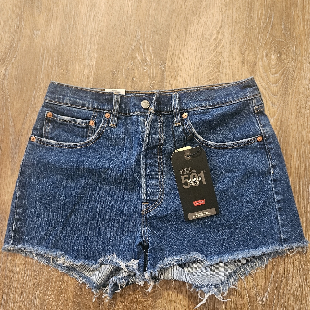 501 Levi Shorts